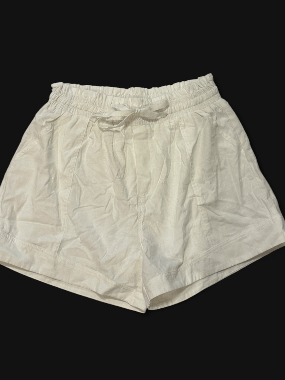 Entro White Drawstring Shorts Size Large NWOT